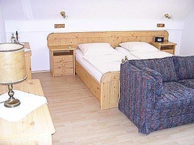 Landhotel Niederthaeler Hof Schloßböckelheim 외부 사진